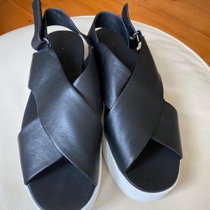 Vince Weslan Crisscross Platform Sandals